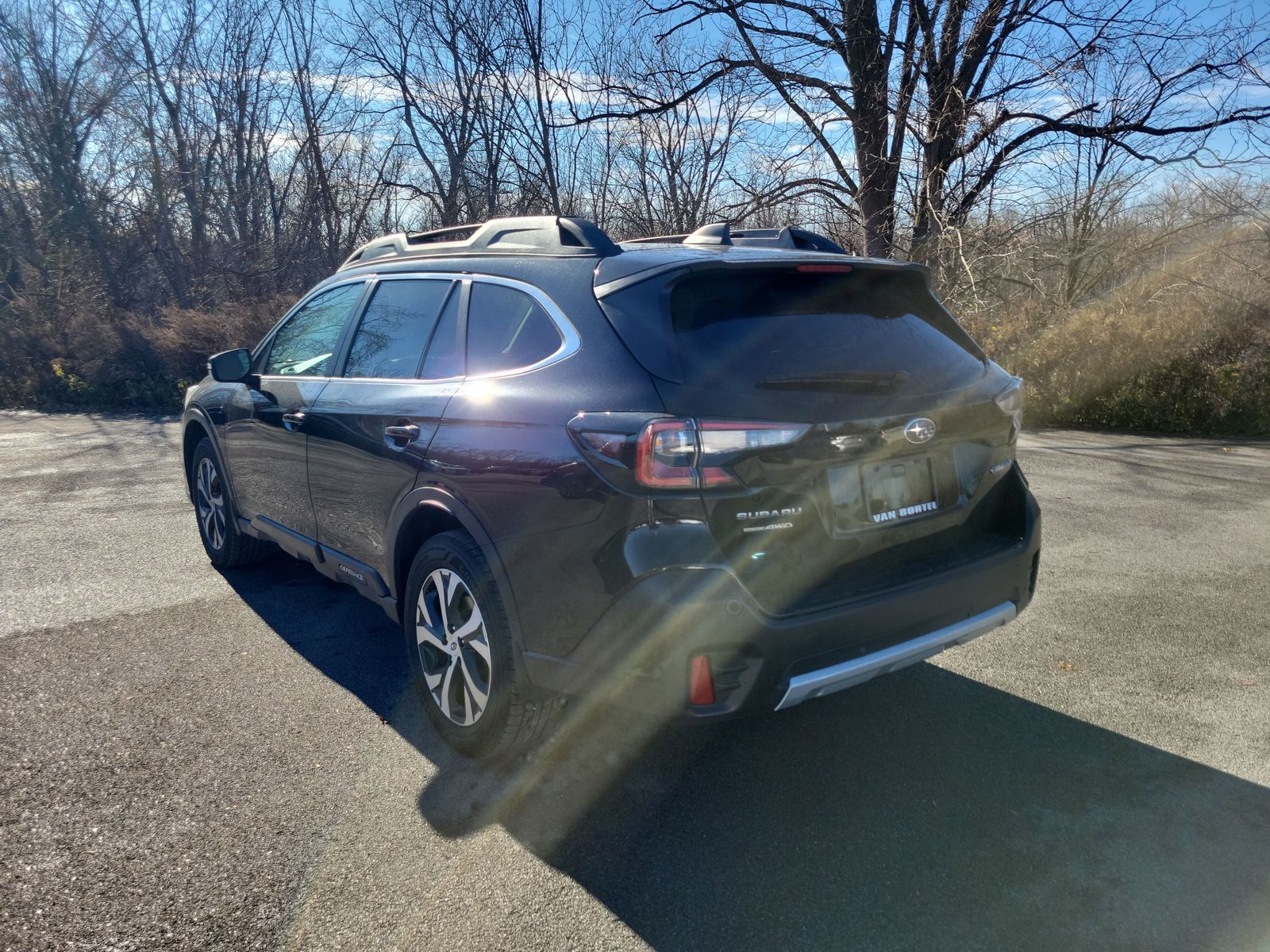 2022 Subaru Outback Limited photo 3