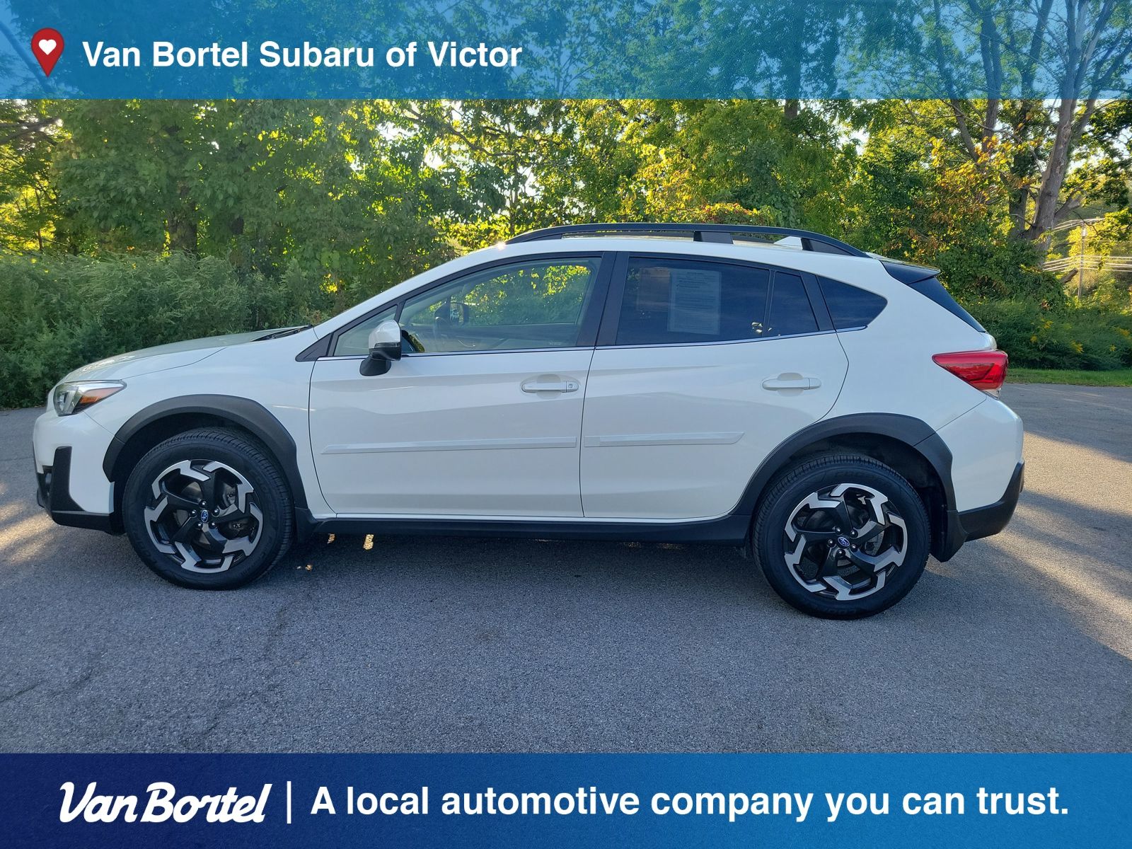 2023 Subaru Crosstrek Limited photo 2