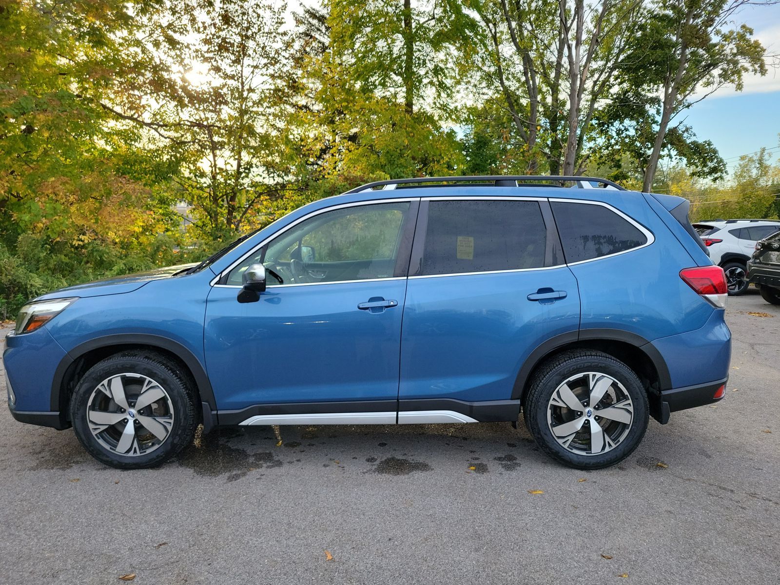2020 Subaru Forester Touring photo 2