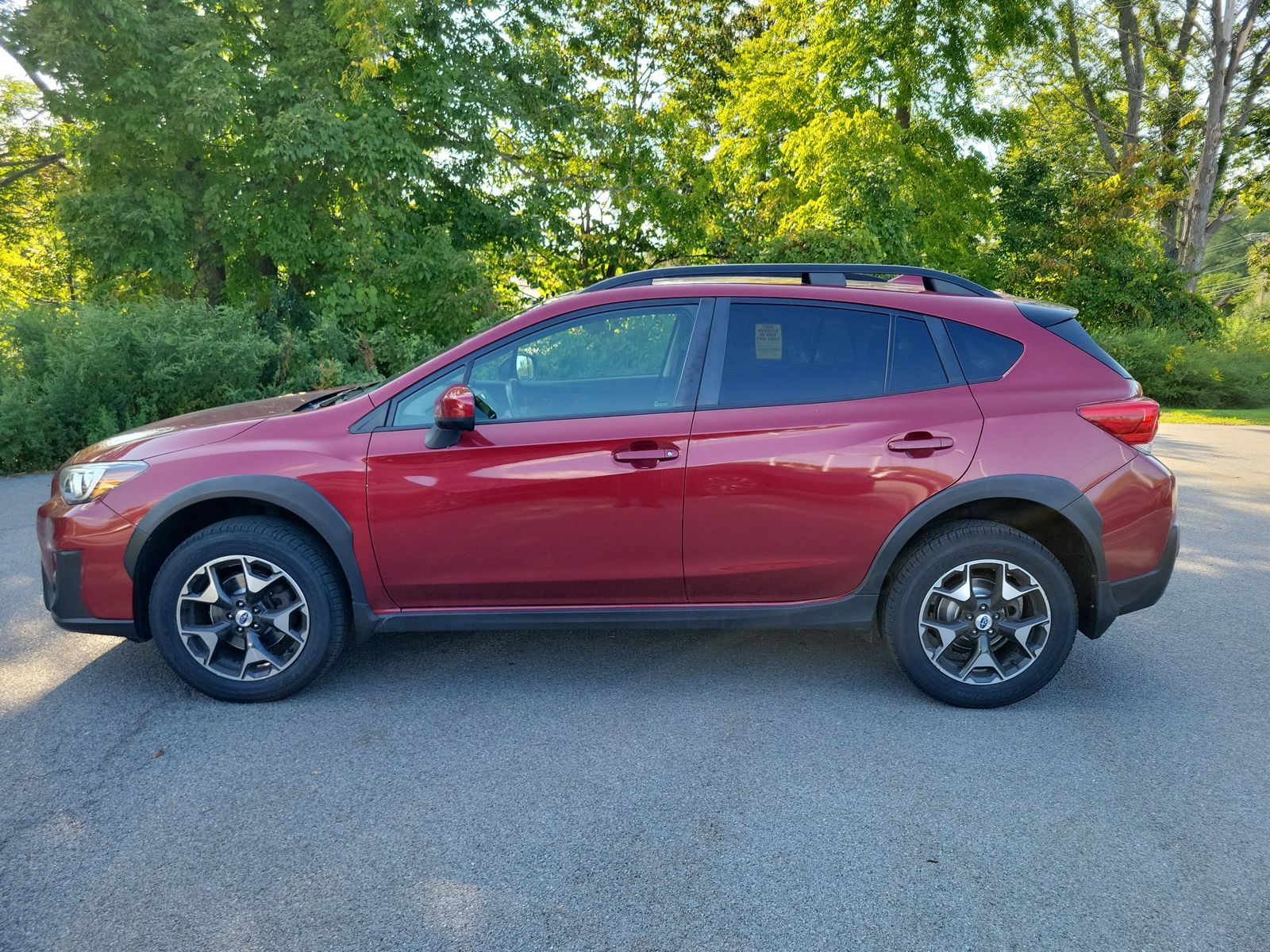 2018 Subaru Crosstrek 2.0i Premium photo 2