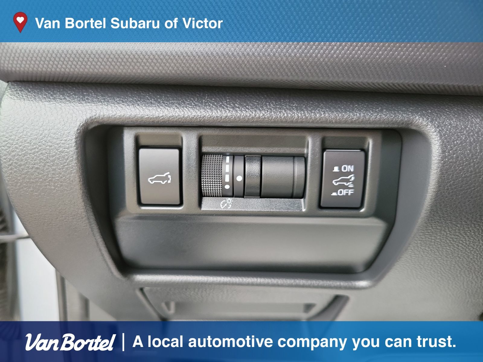 2025 Subaru Forester Limited - Photo 40