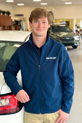 Staff member Kyle Shares from d2f22b7fb05f