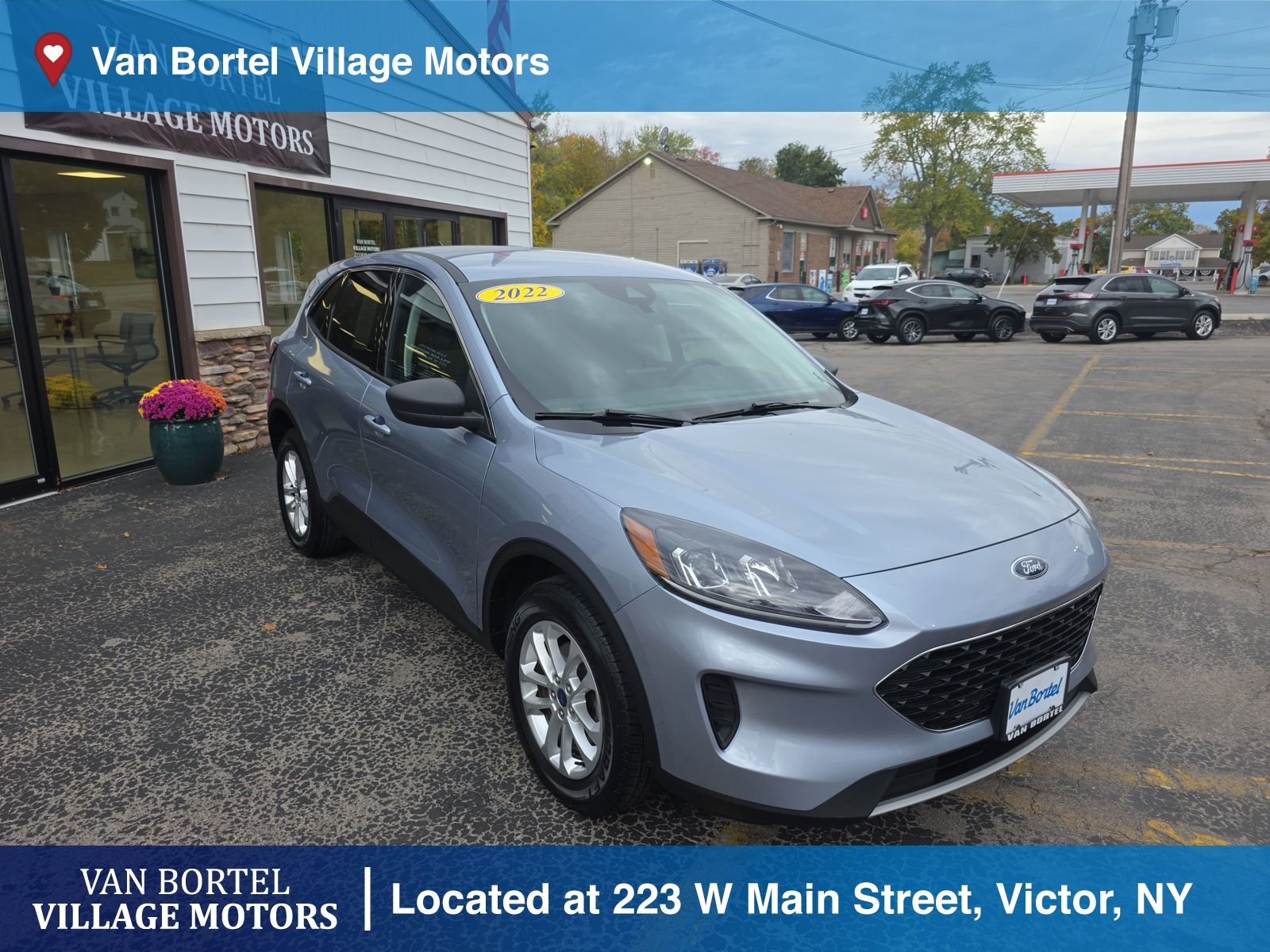 2022 Ford Escape SE photo 3