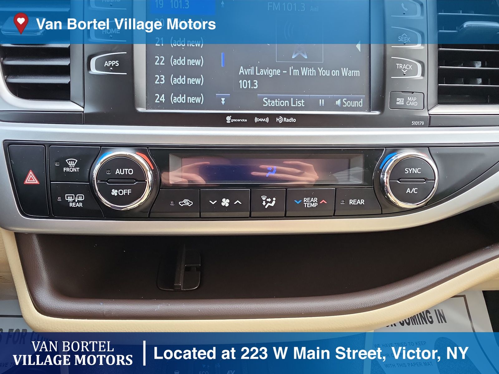 2017 Toyota Highlander XLE - Photo 19