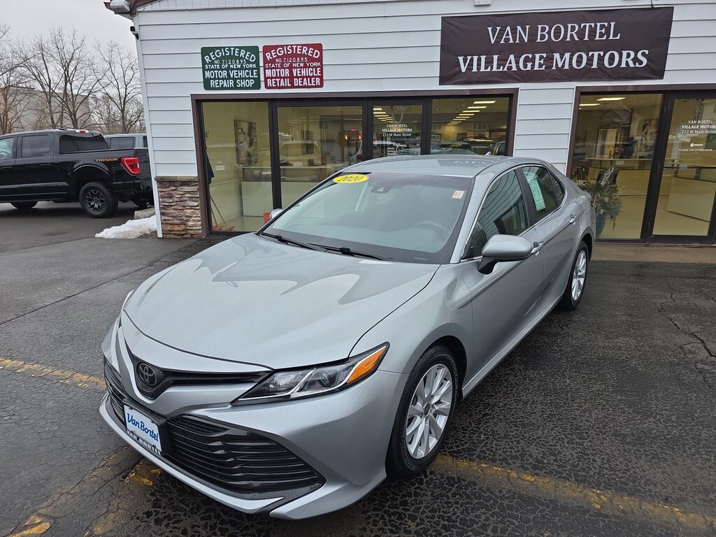 Used 2020 Toyota Camry LE Sedan