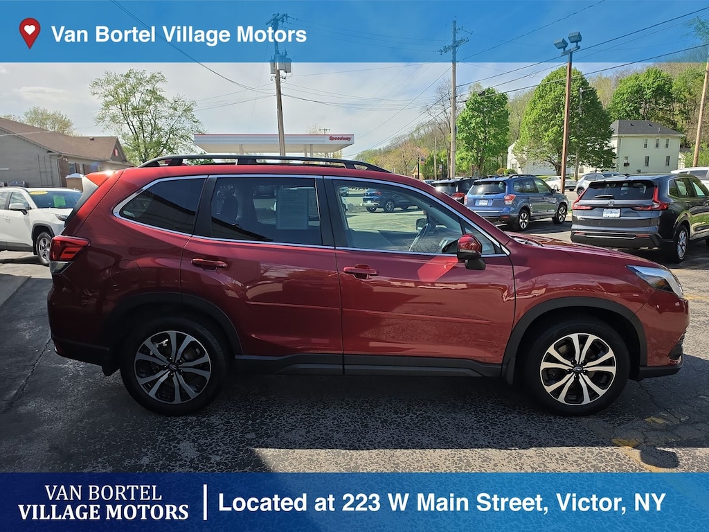 Used 2023 Subaru Forester Limited SUV