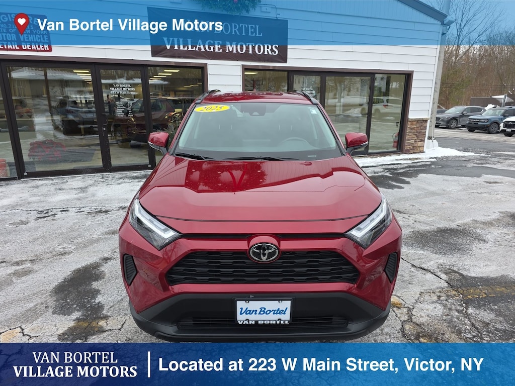 Used 2025 Toyota RAV4 XLE SUV