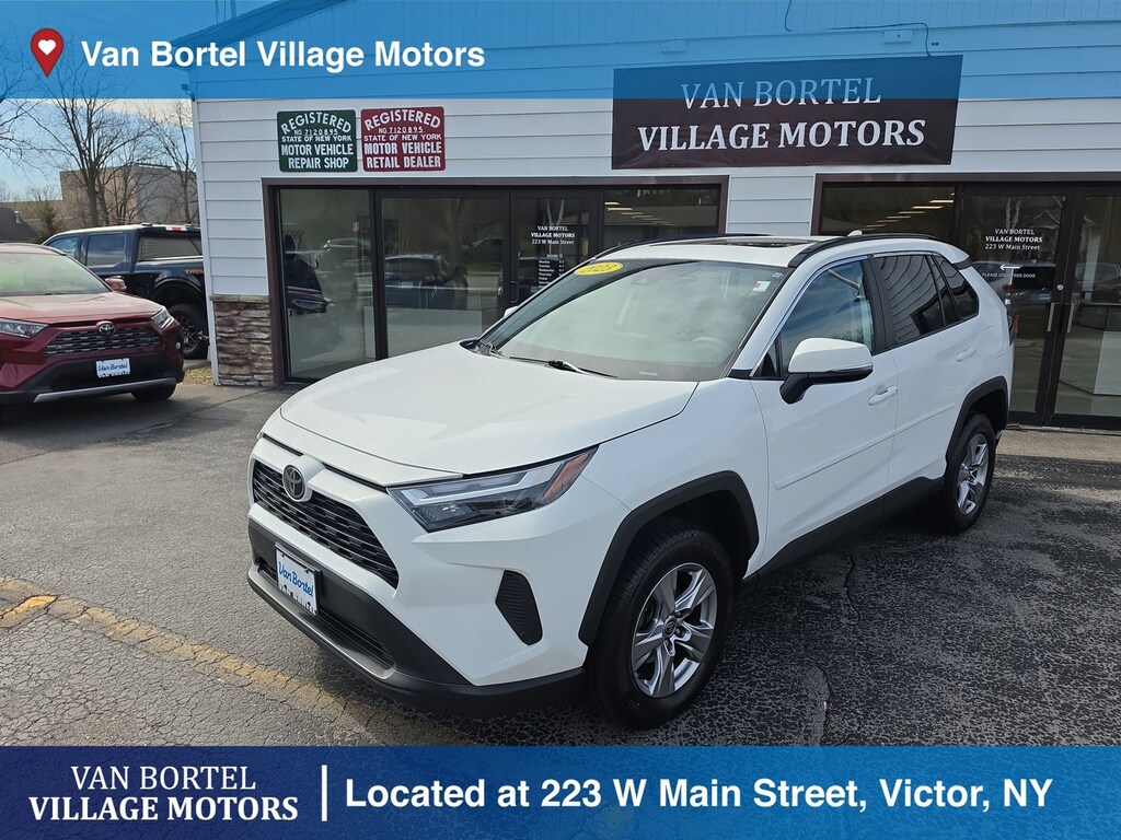 Used 2023 Toyota RAV4 XLE SUV