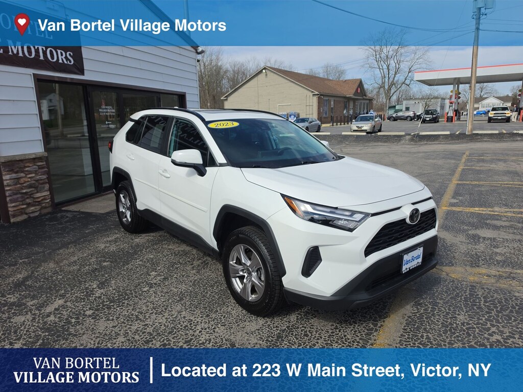 Used 2023 Toyota RAV4 XLE SUV