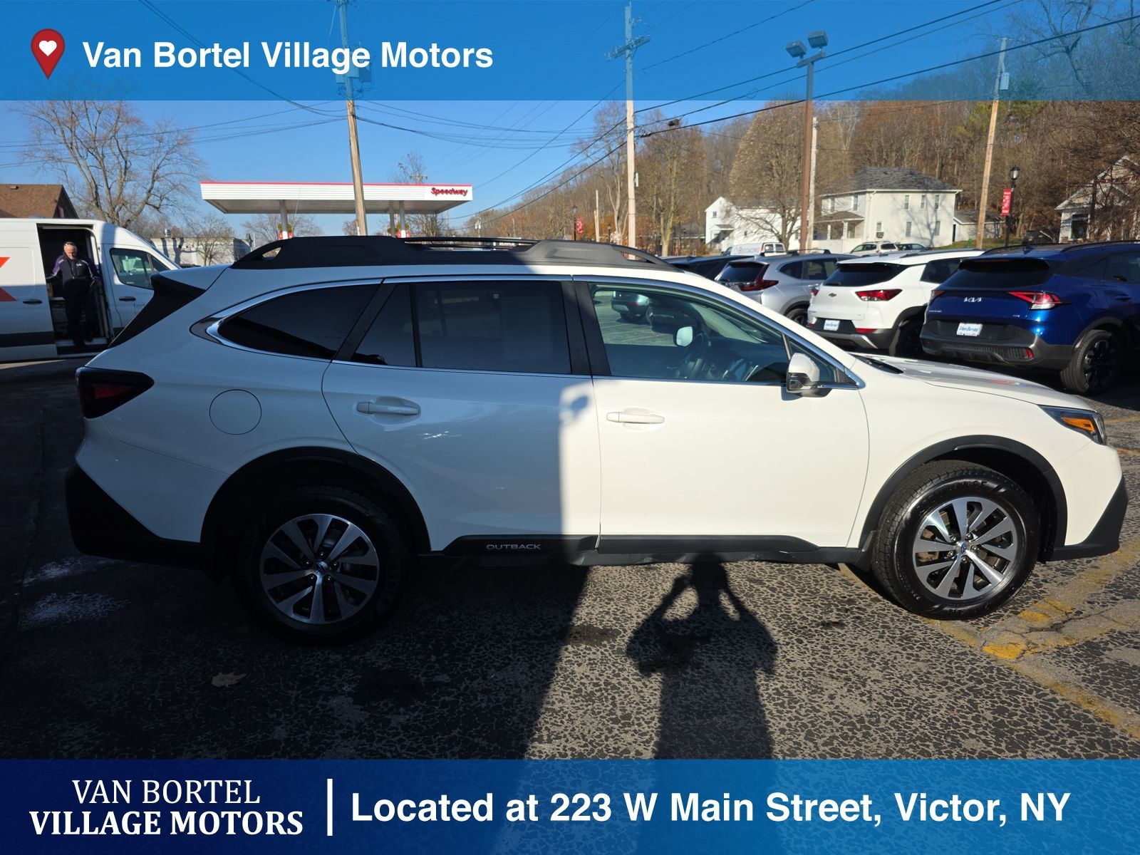 2022 Subaru Outback Premium photo 4