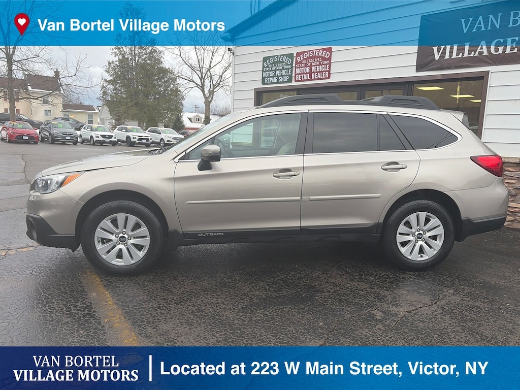 Used 2017 Subaru Outback 2.5i Premium SUV