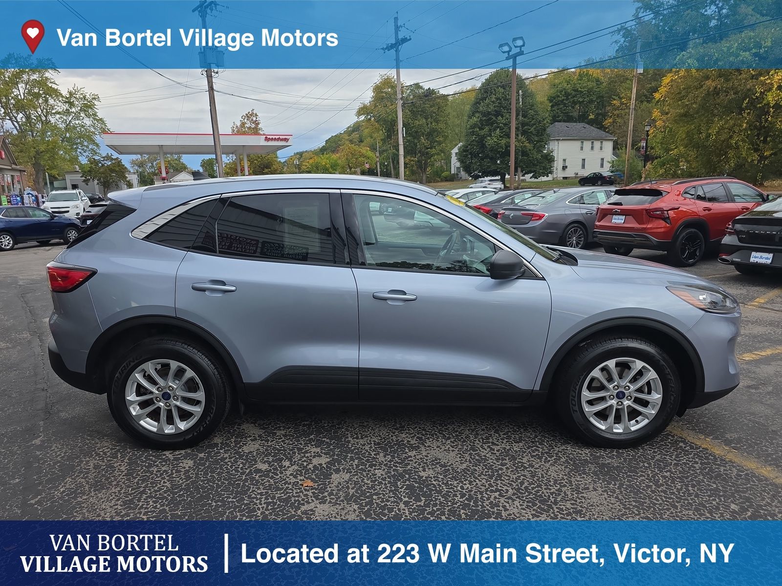 2022 Ford Escape SE photo 4