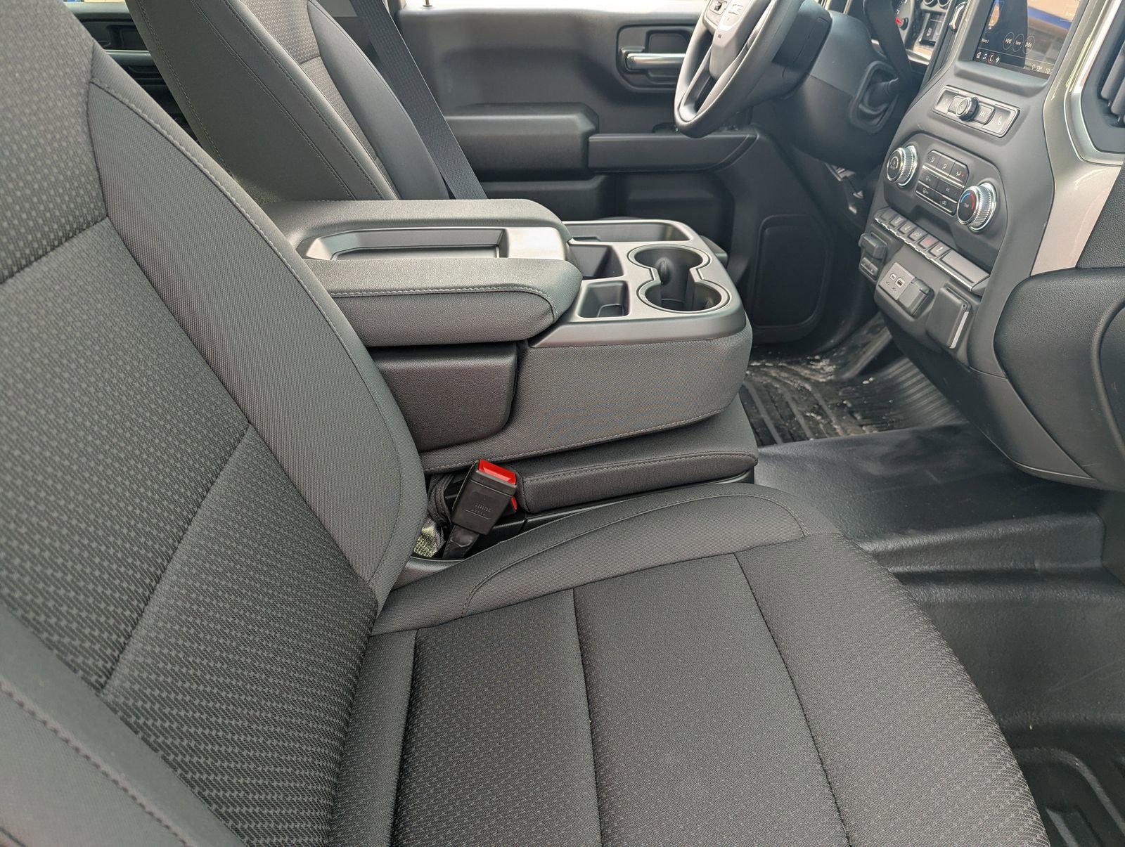 2026 GMC Sierra 2500HD Pro - Photo 12
