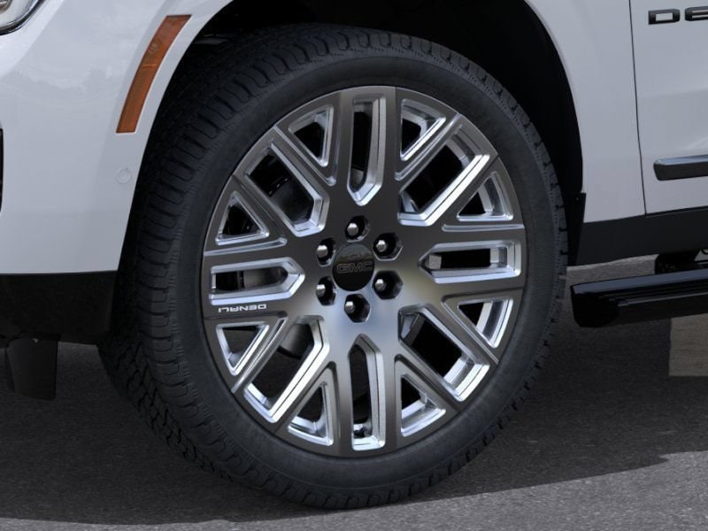 2026 GMC Yukon XL Denali Ultimate - Photo 9