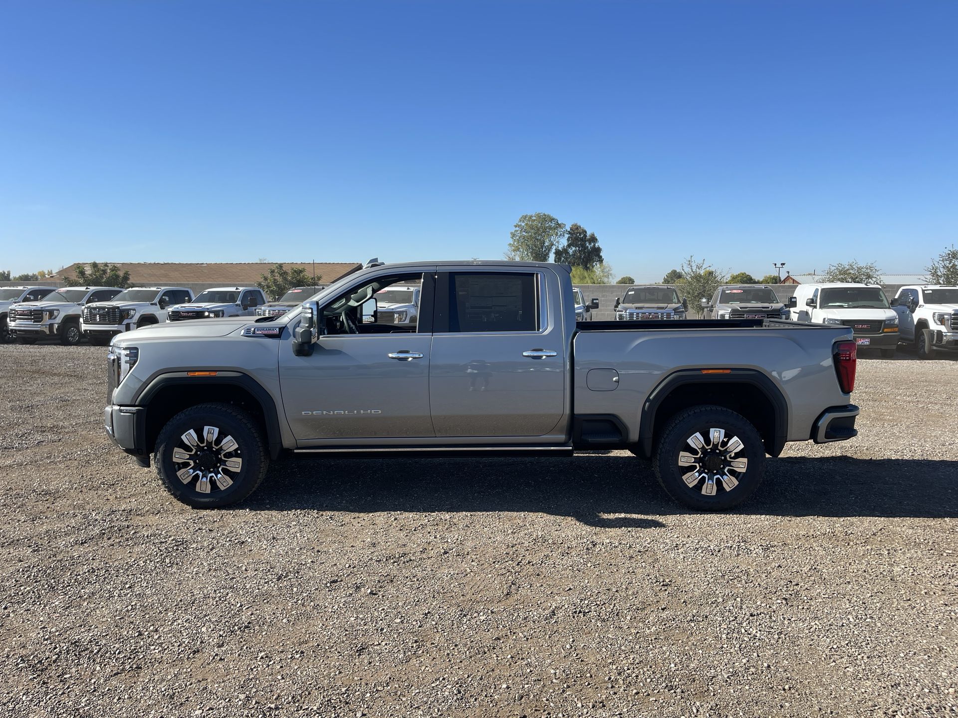 2026 GMC Sierra 2500HD Denali - Photo 53