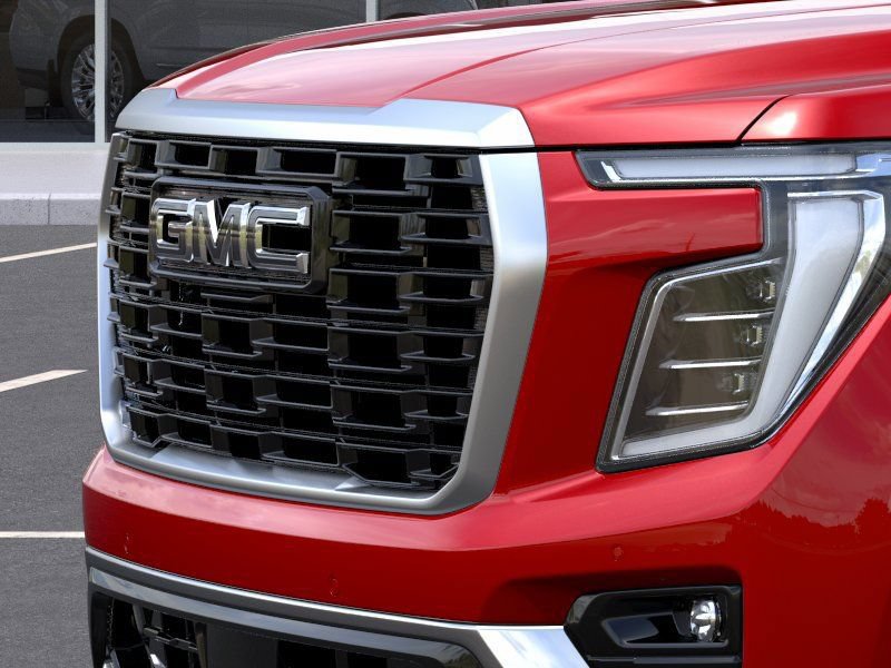 2026 GMC Yukon Denali - Photo 13