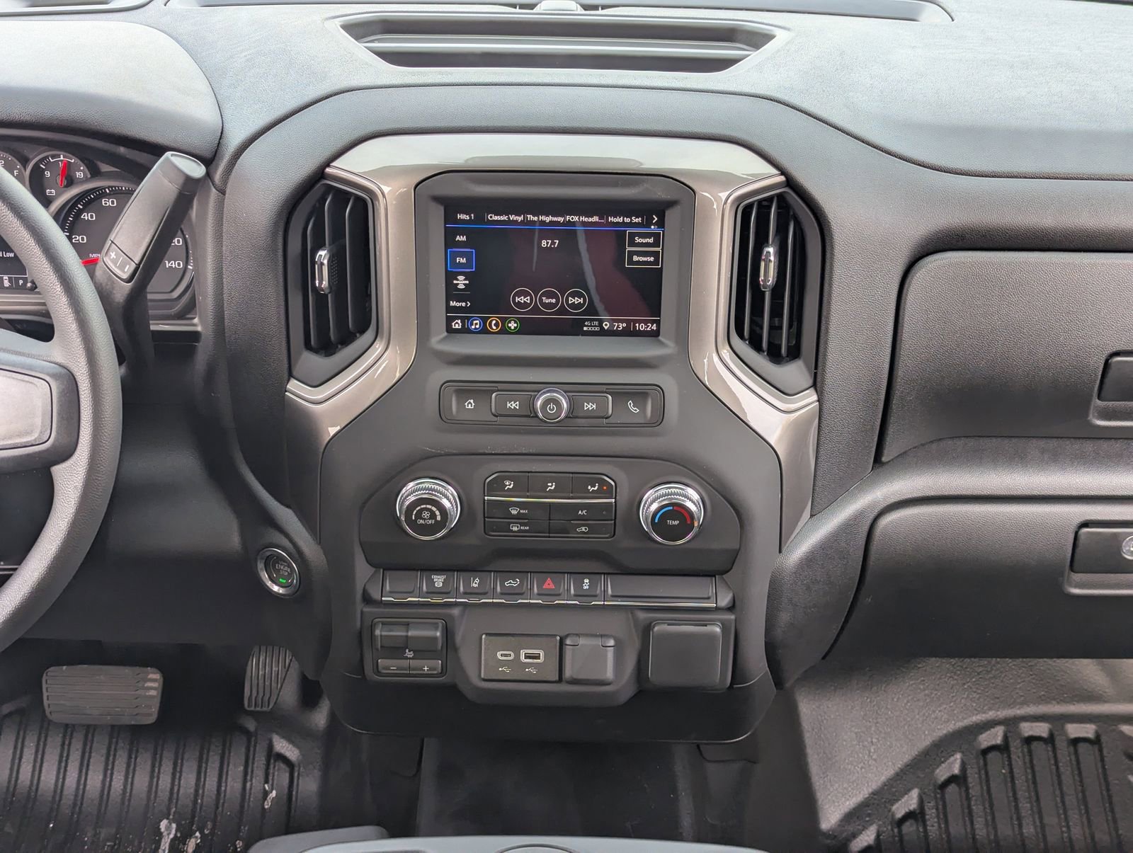 2026 GMC Sierra 2500HD Pro - Photo 17