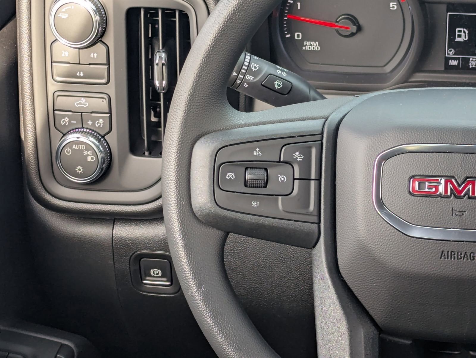 2026 GMC Sierra 2500HD Pro - Photo 20