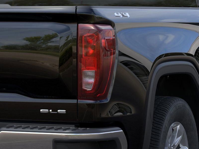 2026 GMC Sierra 1500 SLE - Photo 11