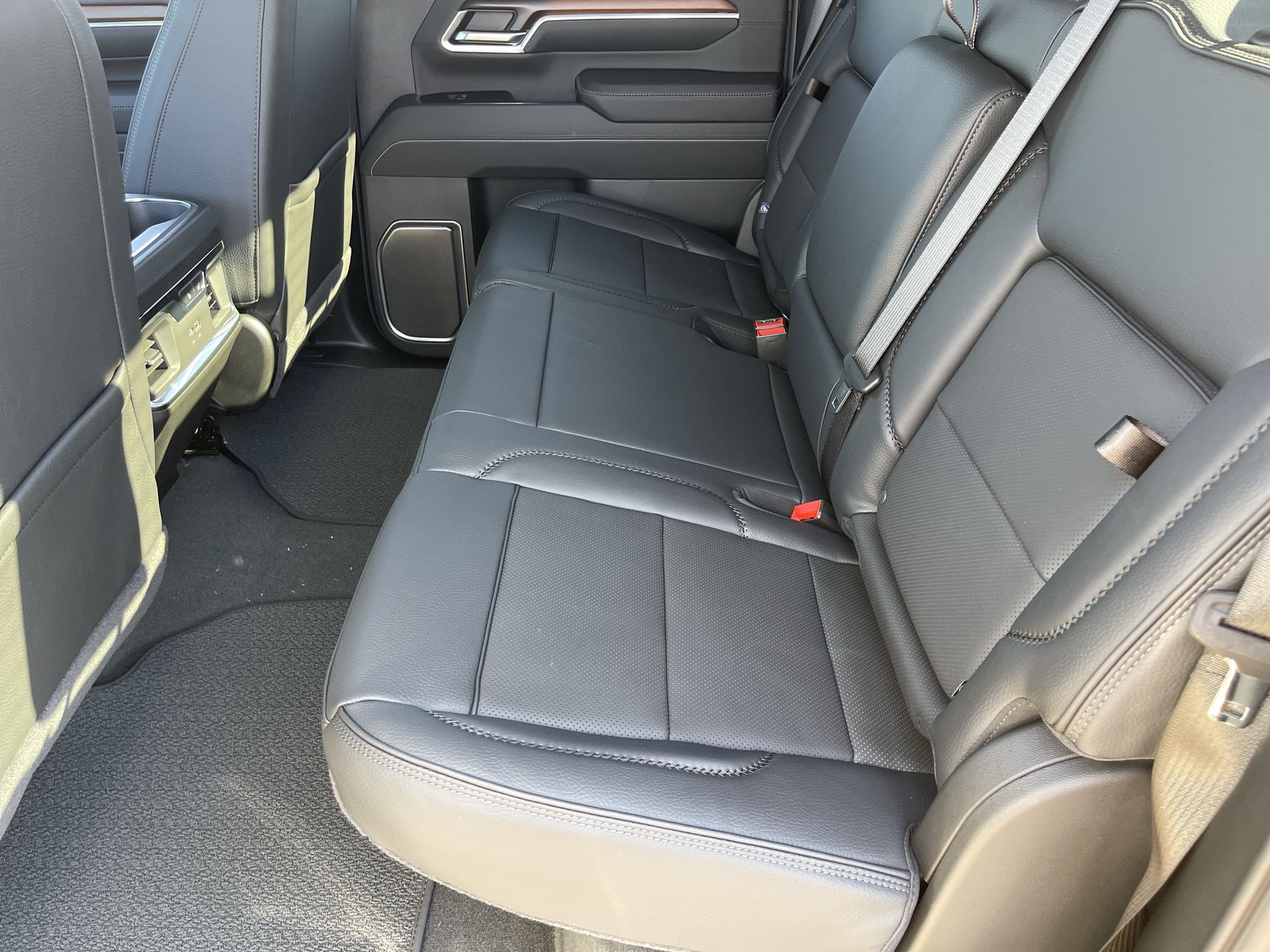 2026 GMC Sierra 2500HD Denali - Photo 74