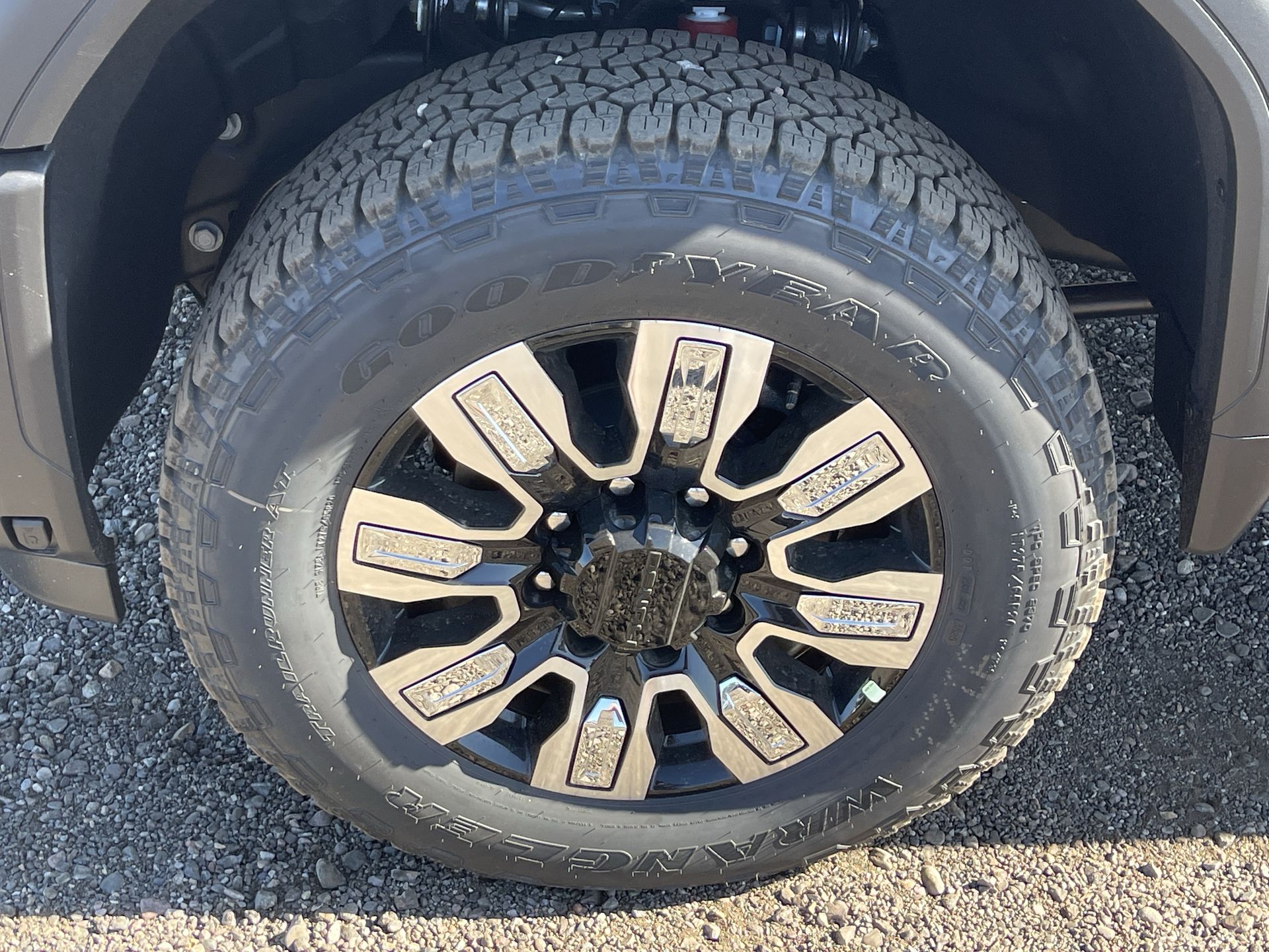 2026 GMC Sierra 2500HD Denali - Photo 81