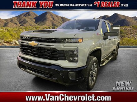 2024 Chevrolet Silverado 2500 HD Custom Truck