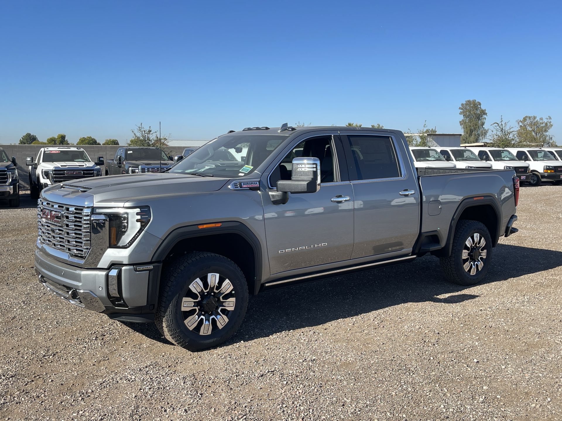 2026 GMC Sierra 2500HD Denali - Photo 52
