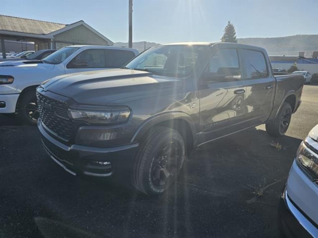 New 2026 Ram 1500 BIG HORN CREW CAB 4X4 5'7 BOX Pickup