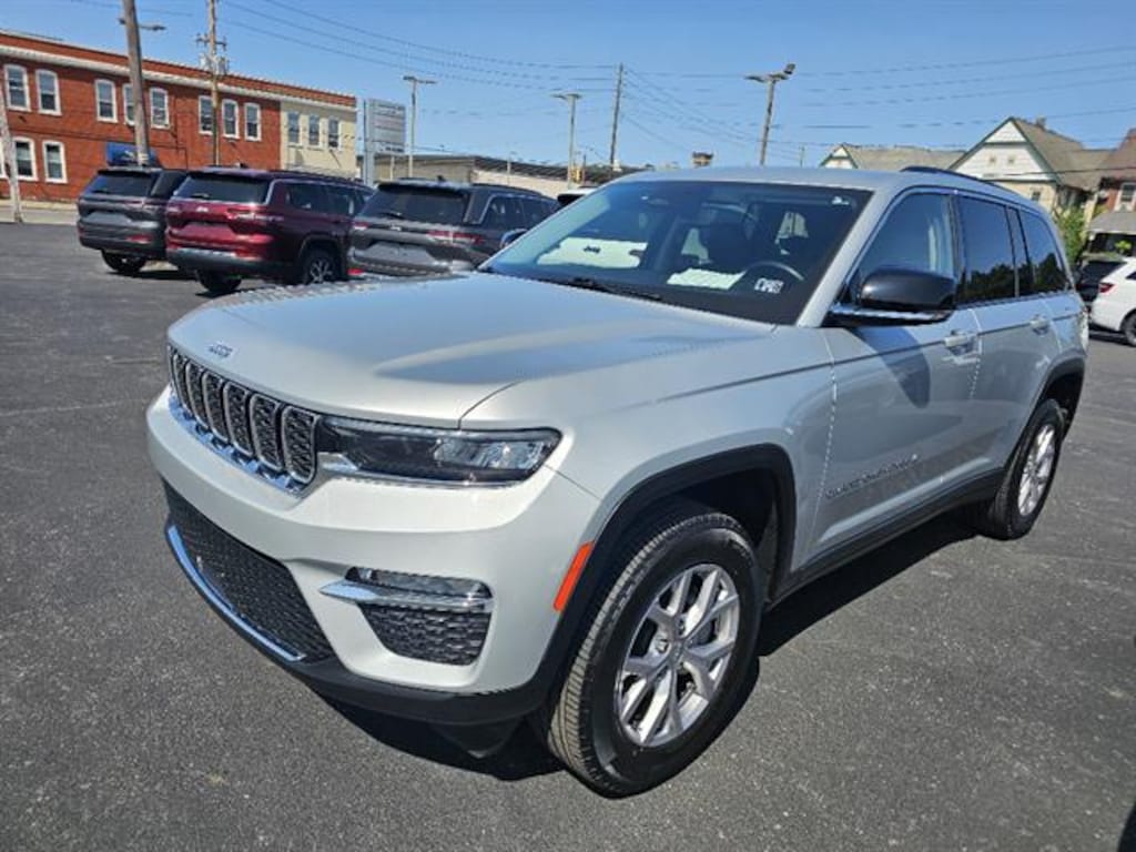 Used 2022 Jeep Grand Cherokee Limited SUV