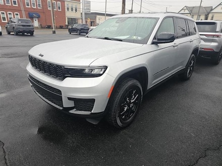 2024 Jeep Grand Cherokee L Laredo SUV