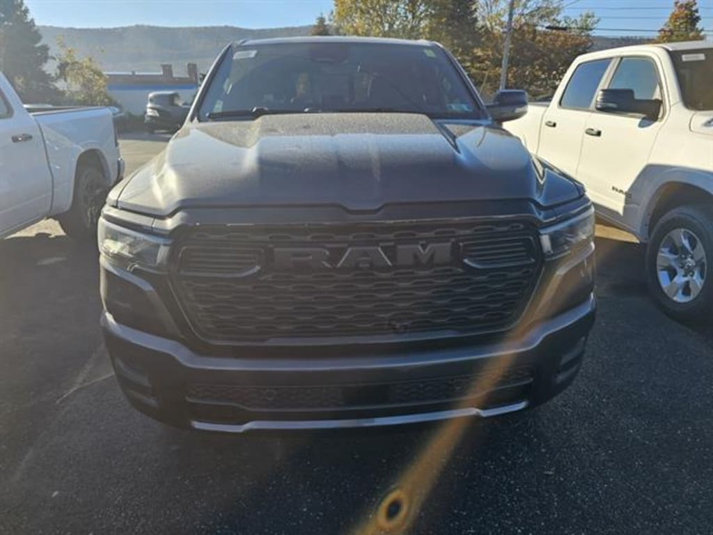 New 2026 Ram 1500 BIG HORN CREW CAB 4X4 5'7 BOX Pickup