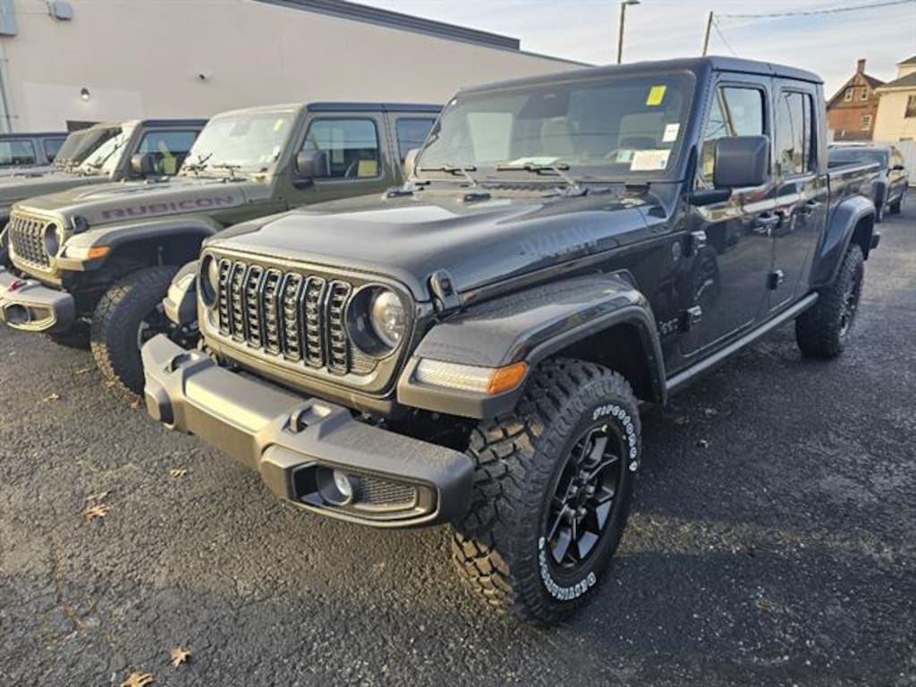 New 2026 Jeep Gladiator WILLYS 4X4 Pickup