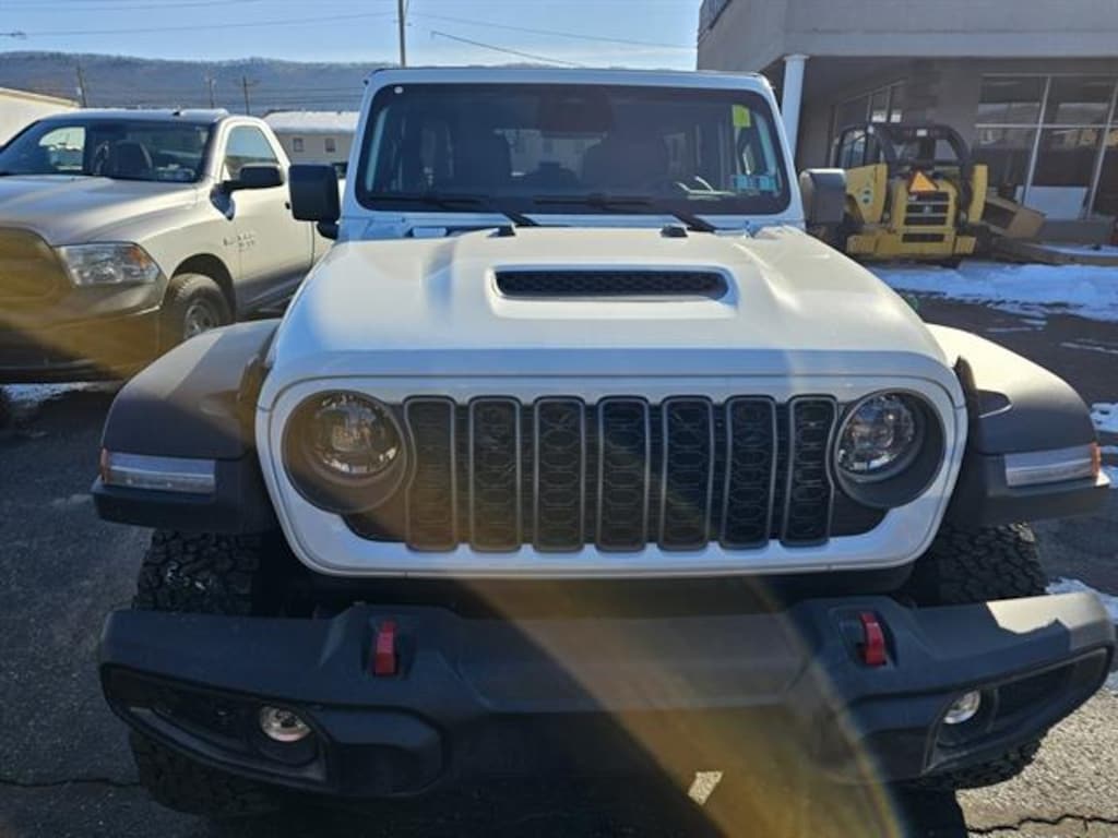 New 2026 Jeep Wrangler 4-DOOR RUBICON Sport Utility