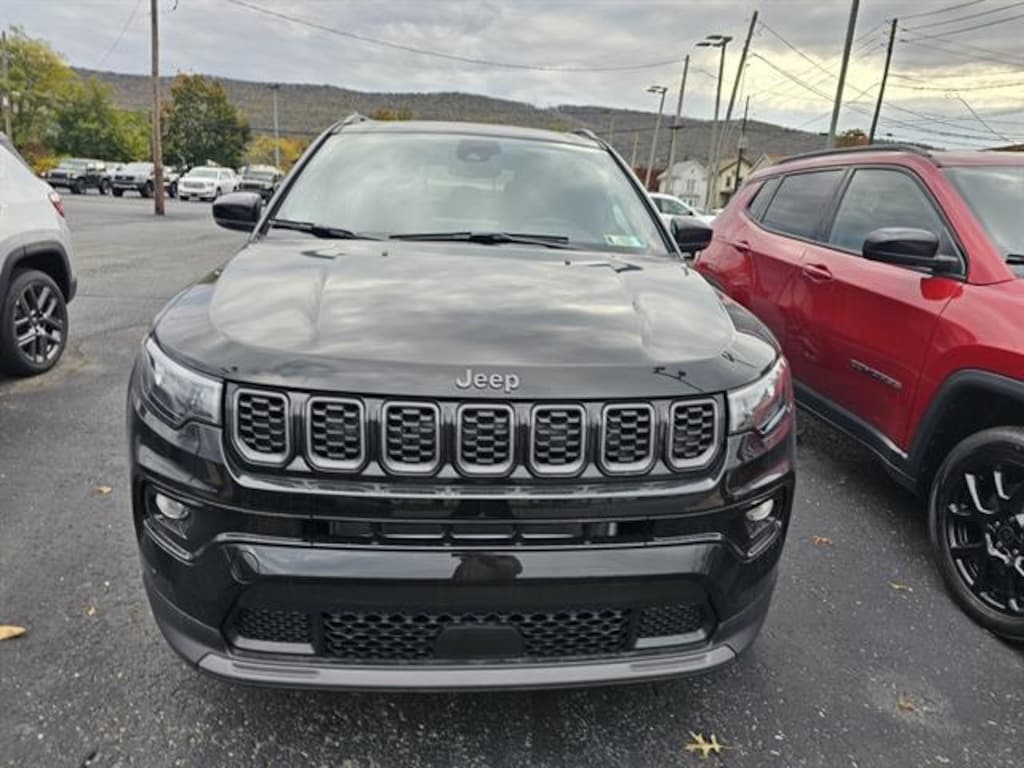 New 2026 Jeep Compass LIMITED ALTITUDE 4X4 Sport Utility