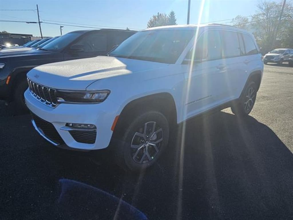 New 2025 Jeep Grand Cherokee LIMITED 4X4 Sport Utility