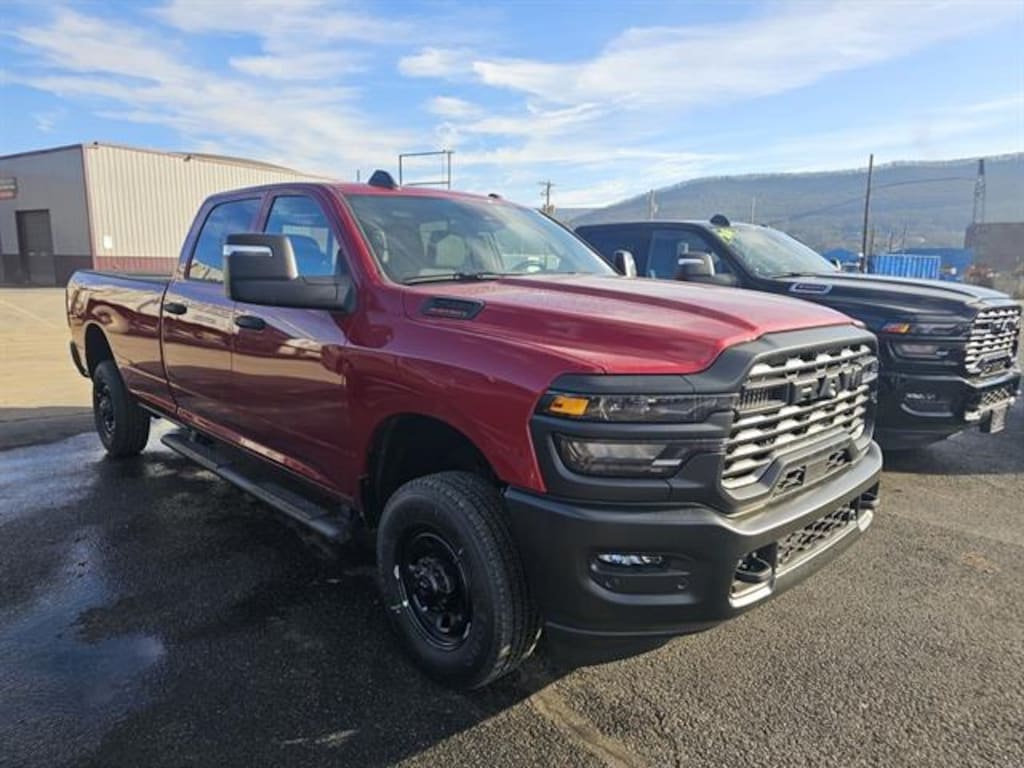 New 2026 Ram 2500 TRADESMAN CREW CAB 4X4 8' BOX Pickup