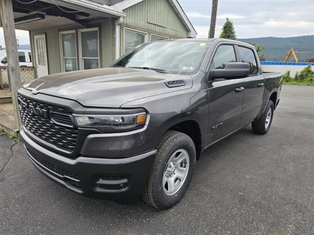 New 2025 Ram 1500 TRADESMAN CREW CAB 4X4 5'7 BOX Pickup