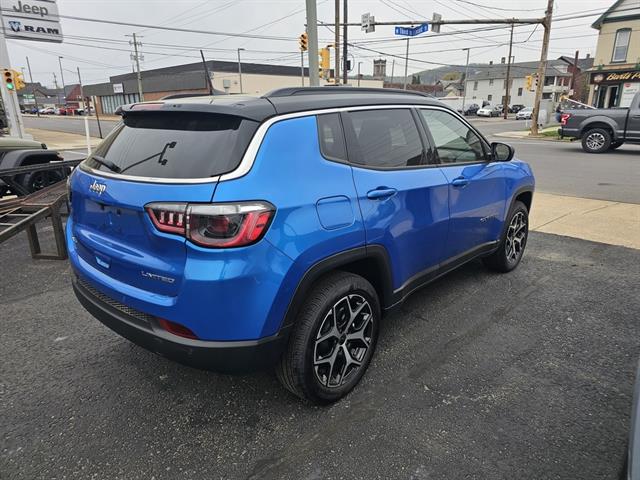 2025 Jeep Compass Limited photo 4