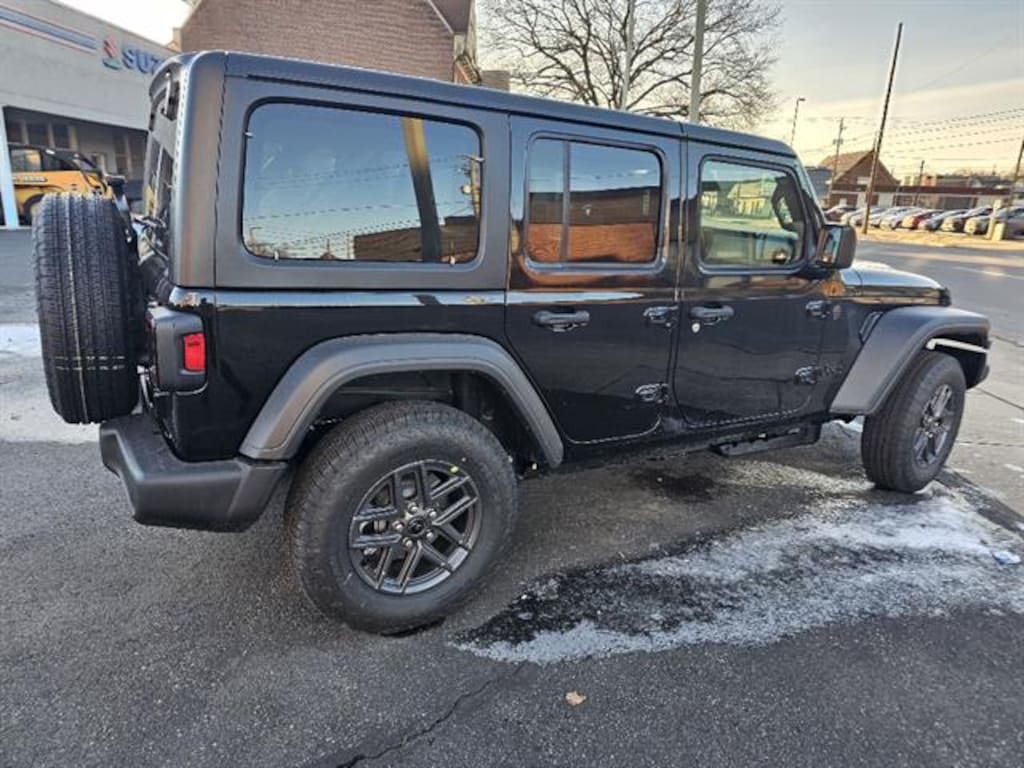 New 2026 Jeep Wrangler 4-DOOR SPORT S Sport Utility