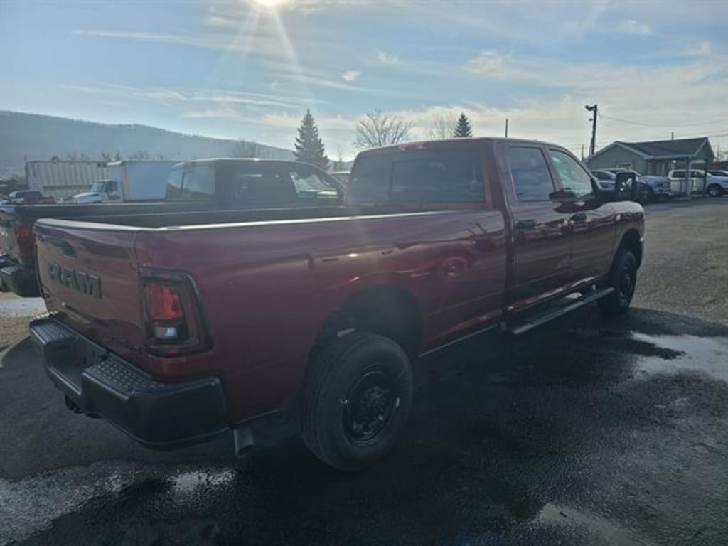 New 2026 Ram 2500 TRADESMAN CREW CAB 4X4 8' BOX Pickup