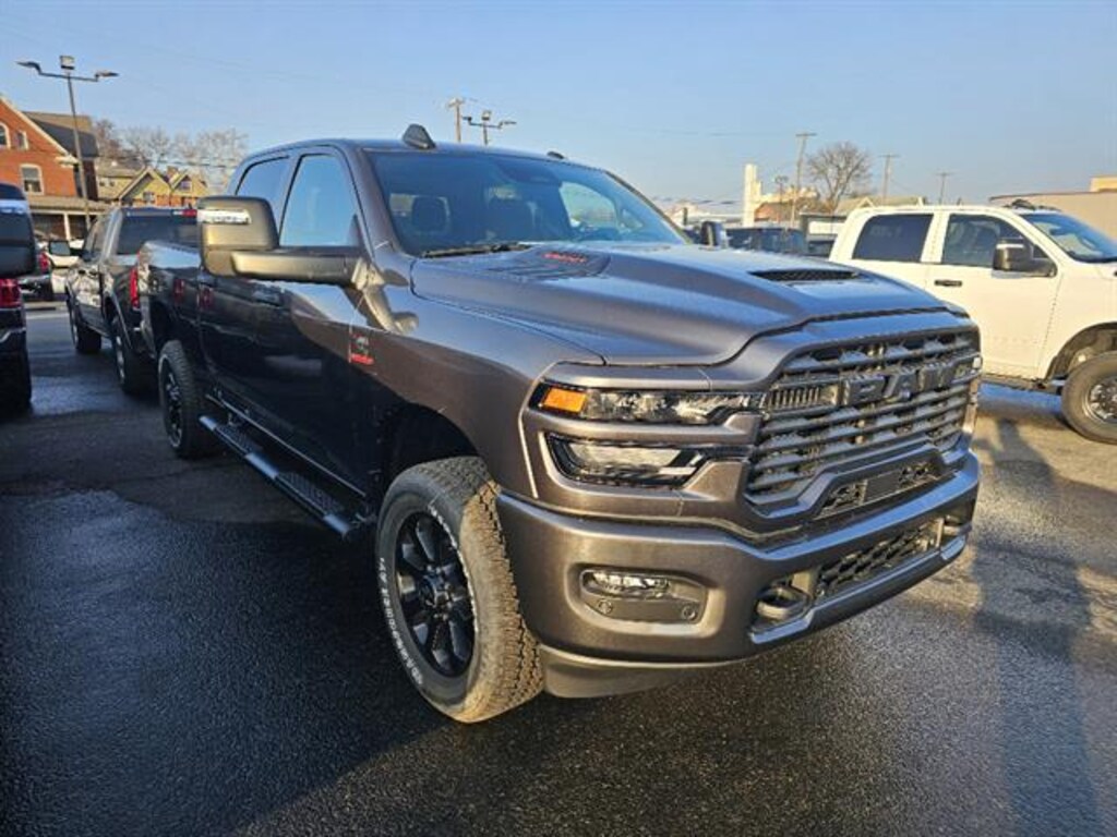 New 2026 Ram 2500 BLACK EXPRESS CREW CAB 4X4 6'4 BOX Pickup