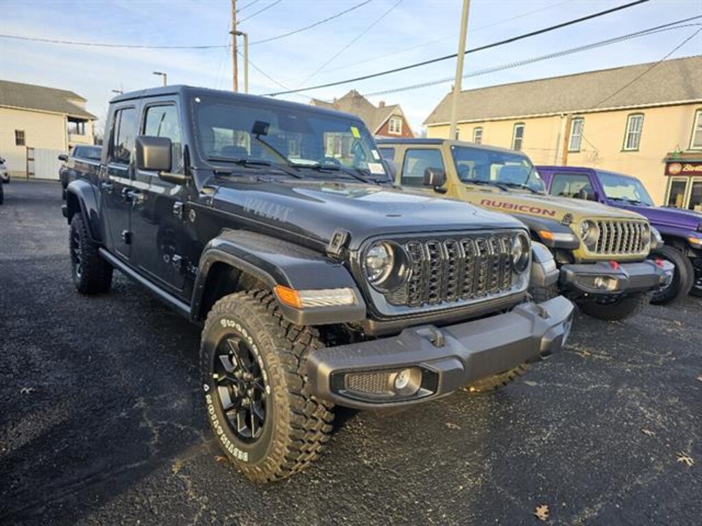 New 2026 Jeep Gladiator WILLYS 4X4 Pickup
