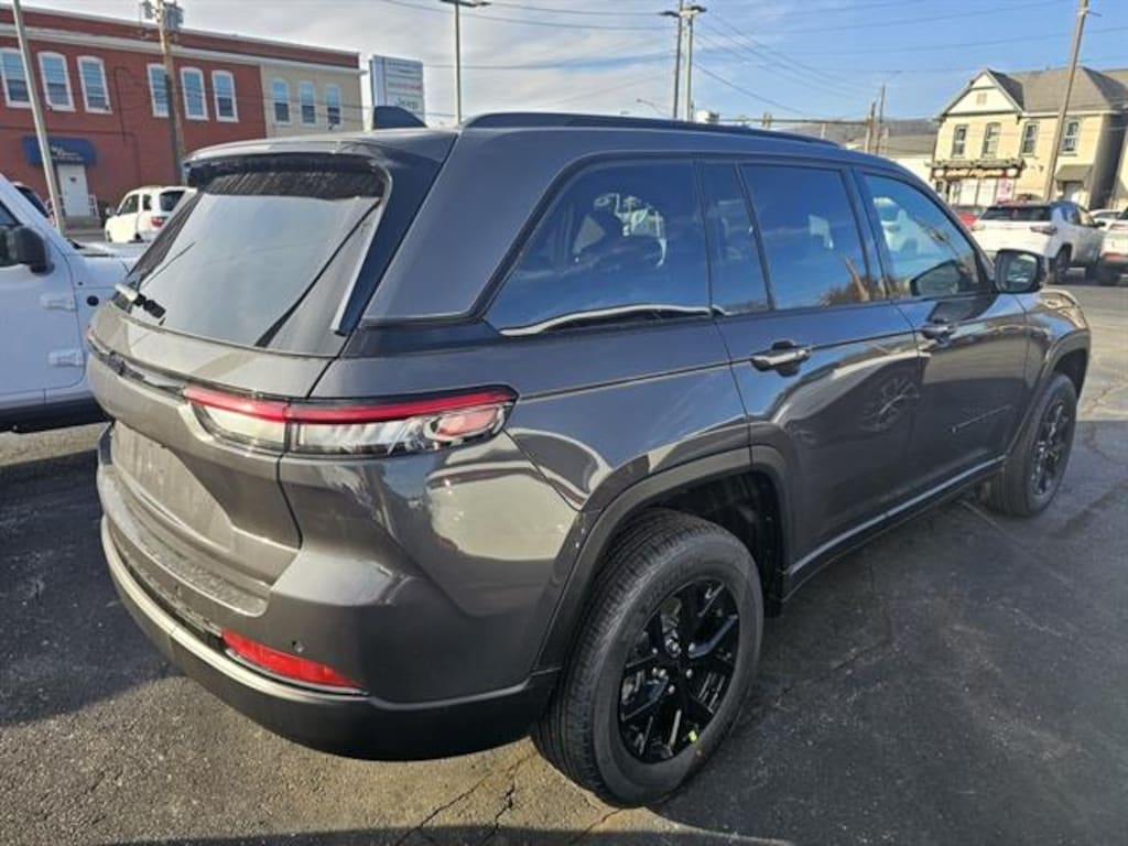 New 2025 Jeep Grand Cherokee ALTITUDE X 4X4 Sport Utility