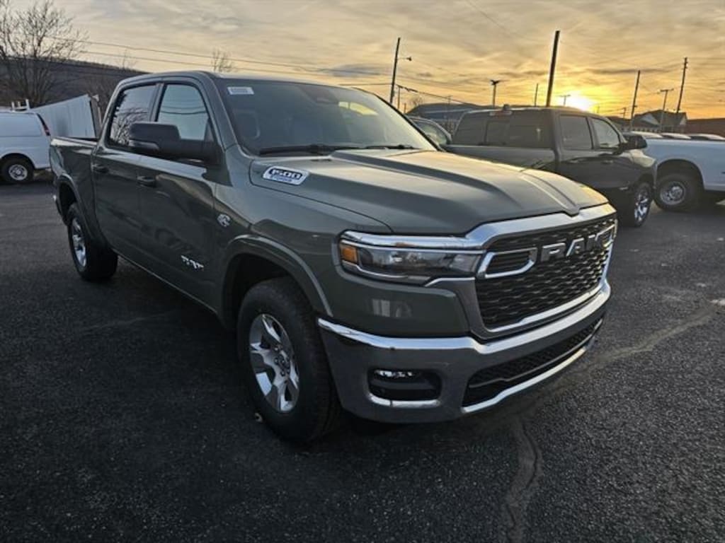 New 2026 Ram 1500 BIG HORN CREW CAB 4X4 5'7 BOX Pickup