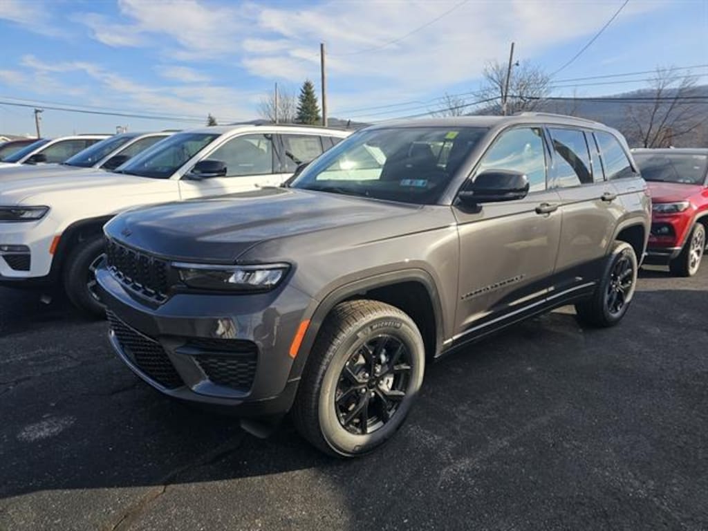 New 2025 Jeep Grand Cherokee ALTITUDE X 4X4 Sport Utility