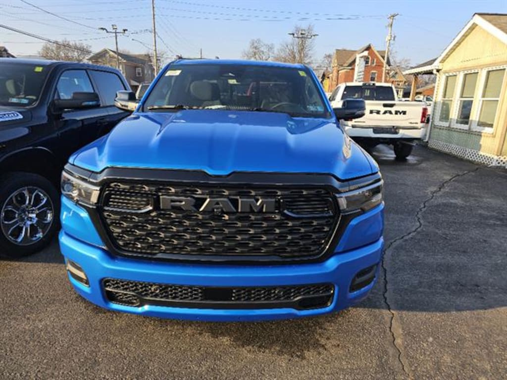 New 2026 Ram 1500 BIG HORN CREW CAB 4X4 5'7 BOX Pickup