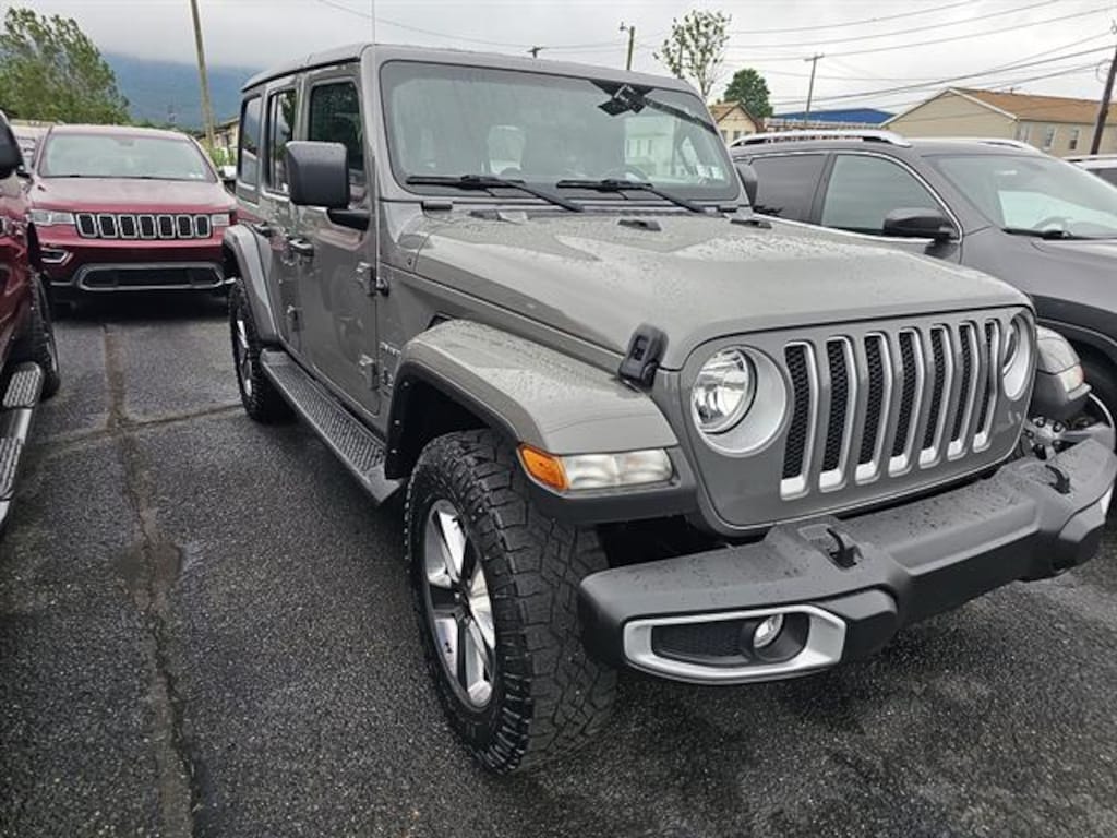 Used 2022 Jeep Wrangler Unlimited Sahara SUV