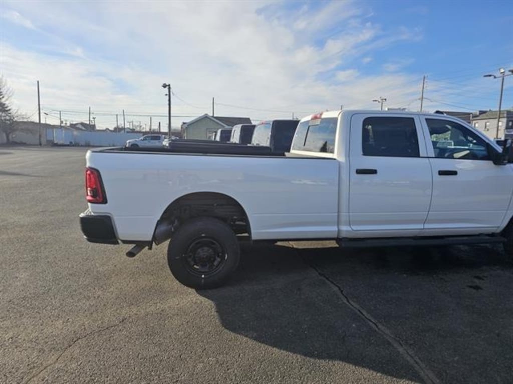 New 2026 Ram 2500 TRADESMAN CREW CAB 4X4 8' BOX Pickup