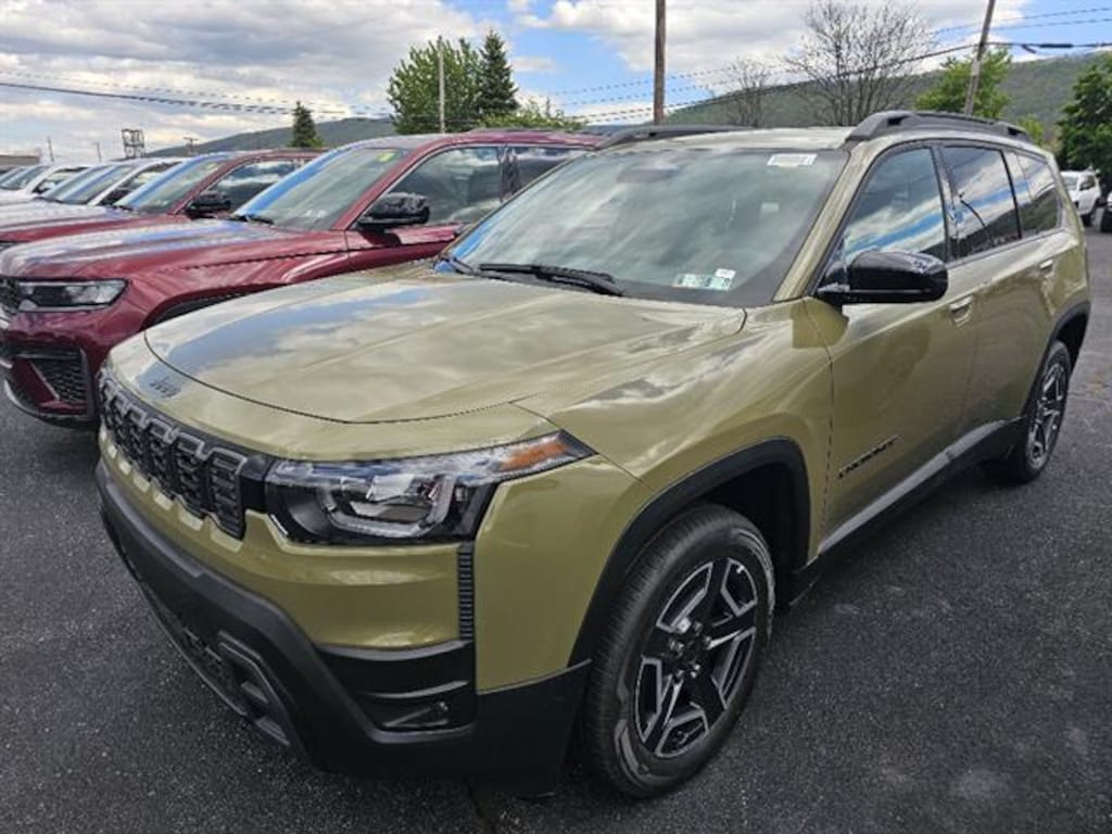 New 2026 Jeep Cherokee LAREDO 4X4 Sport Utility