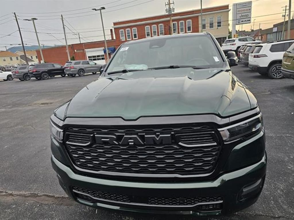 New 2026 Ram 1500 BIG HORN CREW CAB 4X4 6'4 BOX Pickup
